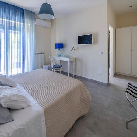 B&B Attico 160 Catania-Fontanarossai nemzetközi repülőtér Kültér fotó