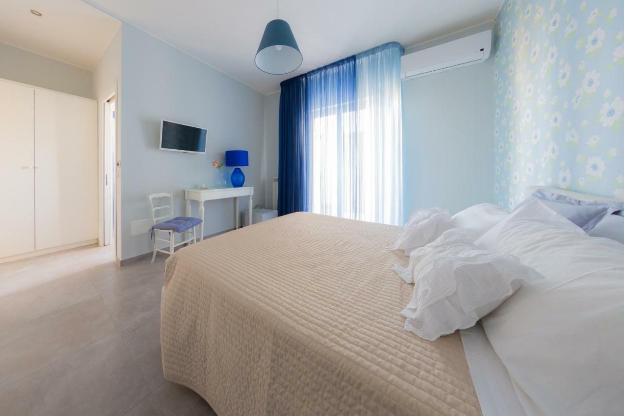 B&B Attico 160 Catania-Fontanarossai nemzetközi repülőtér Kültér fotó